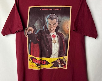 Vintage Dracula T-Shirt – Universal Monsters Graphic Tee, Classic Horror Movie Shirt, Retro Gothic Style Universal Studios Dracula