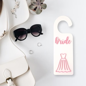 Bride Door Hanger Sign – Wedding Suite Decor, Bridal Room Door Sign, Dress Icon, Custom Wedding Gift, Bachelorette Party Decoration