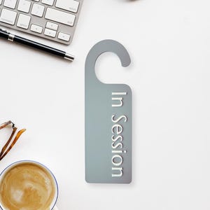 In Session Door Hanger – - For Beauty Salons, Lash Technicians, Therapist,  Do Not Disturb Sign, Office Door Signs, Privacy Signage,