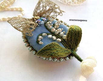 Blue velvet brooch. Beaded lily of the valley.