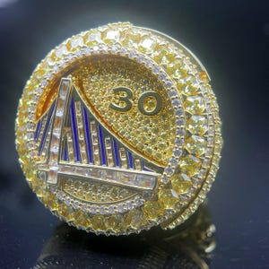 Premium Legend Series - Golden State Warriors 2022 NBA Championship Ring