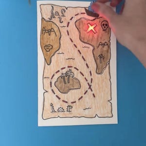 Modèle Moonshotkidz « Carte au trésor » et instructions pour cartes interactives Papier électronique Art technologique facile et amusant Projet DIY VAPEUR