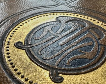 AAミルン（プーさんとピグレットで有名）の『もし私が5月なら』 - 高級革装丁、アーツ・アンド・クラフツ様式