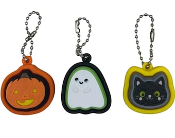 Mini Halloween Fidget Clicker Pack of 3 Trick or Treat, Black Cat, Ghost, Jack o Lantern Pumpkin, Keychain Toy, Autumn, Fall