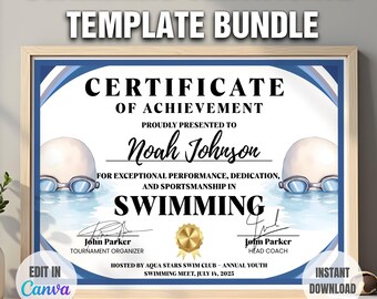 Op de afbeelding: Een ingelijste certificaatsjabloon voor zwemprestaties. Het certificaat heeft een blauw-witte rand, de tekst "Certificate of Achievement" en de naam "Noah Johnson". Bevat de tekst "Swimming Certificate Template Bundle" en "Edit in Canva."