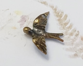 Antique Brass Peace Dove, 28x35mm Peace Dove, Antique Brass, Peace Dove