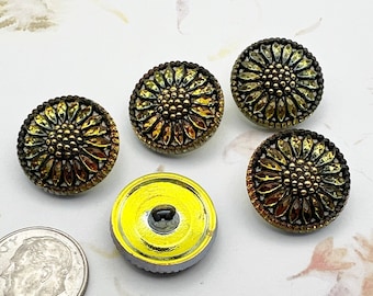 Sunflower Button, 18mm Round, Sunflower Design, Antiqued Golden Yellow, Shank Button, Czech Glass Button