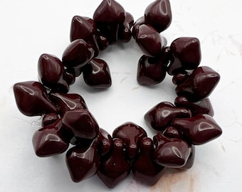 Maroon Small Spade Beads, 11x8mm, Maroon Opaque Small Spade Beads, Drop Beads, Czech Glass Beads, 30 Beads Per Strand