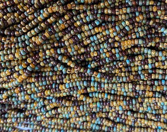 10/o Aged Bermuda Striped Picasso Mix, Size 10 Round, Czech Glass Seed Beads, 20 Inch Strand, Approximately 300 Beads