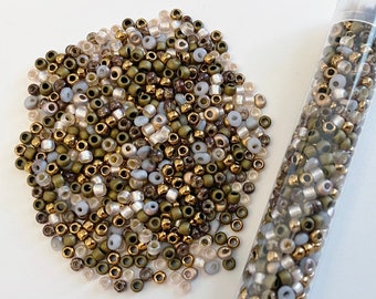 Under The Boardwalk Seed Bead Mix, 15g, Size 8 Round Seed Beads With 3mm Magatama and Metallic, Picasso, Matte Finishes and Crystal Lined