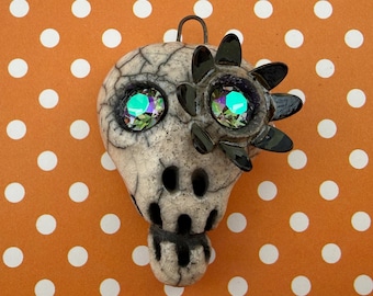 Raku Fired Fun Flower Eye Skull, Genuine European Crystals