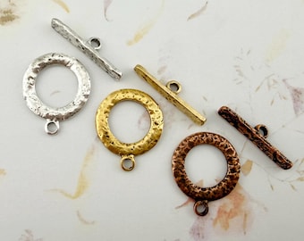Hammered Texture Toggle Ring and Bar Set