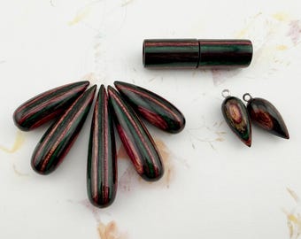 Banyan Bay Studio, Key West Hand Carved Bead Set