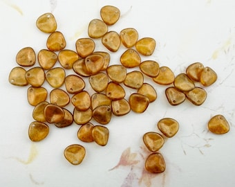 Rose Petals, 8x7mm, Halo Sandalwood, 50 Beads Per Strand