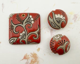 Golem Design Stoneware Pendant Set, Tuscan Red Cotton Blossom Beads