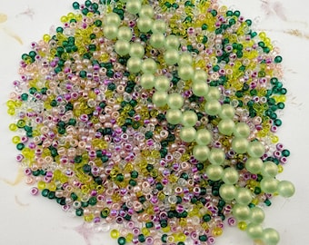 Bead Kit: Peridot Garden, Next Step Beginner, Contains Beads ONLY