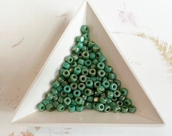 Matubo, Rembrandt, Size 6, 3 Cut Seed Beads, Turquoise Green, 8 Grams