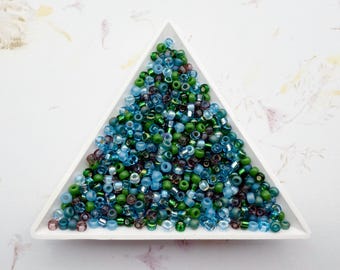 Miyuki 8/0 Lagoon Seed Bead Mix: Blue & Green Tones