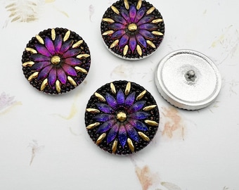 31mm Flower Button Vitral Medium with Gold Accents