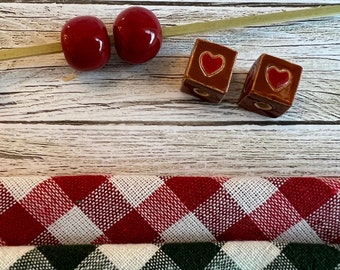 A Pair Of Red Rounds With A Pair Of Red Heart Cube Beads, Large Hole Beads, Spacer Beads, Golem Beads