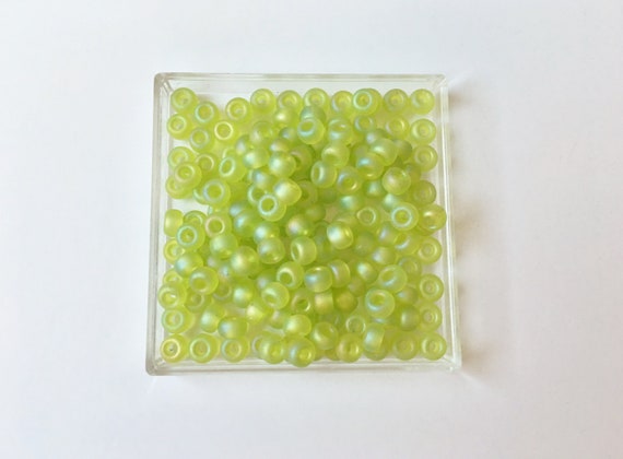 Miyuki Size 6 Seed Beads, Matte Transparent Chartreuse AB, 143FR, 3 Inch Tube