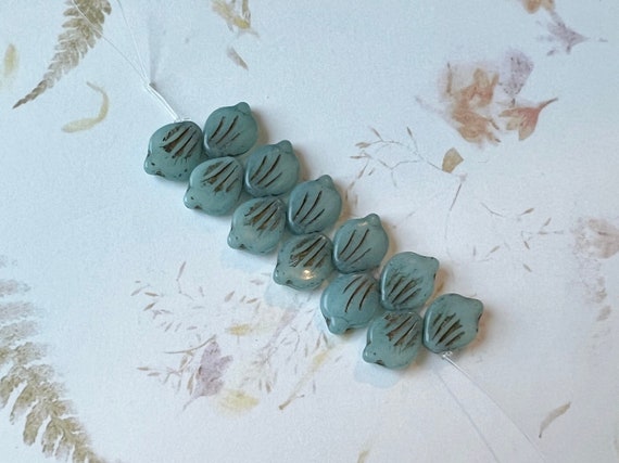 Peony Petal Beads 9x12mm, Opaque Carolina Blue with Gold Wash Peony Beads, Czech Glass Beads