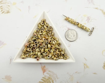 Drop Beads / Magatama