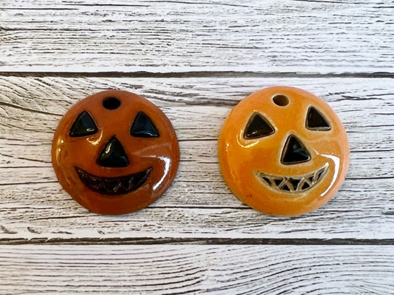 Jack O Lantern Beads, Pendant Beads, Earring Beads, Halloween Beads, Two Colors Available