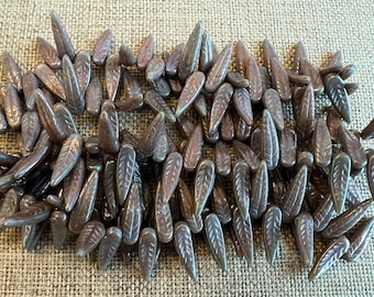 Bird Feather Beads, 17x5mm, Beige Nebula, 25 Beads per Strand, Pressed Czech Glass Feather Beads, Top Drill, Single Hole