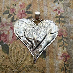 Tibetan Silver Double Heart Pendant: DIY Valentine Jewelry