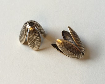 Findings / Chain / Charm