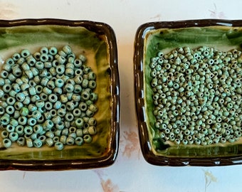 Seafoam Green Matte Picasso Miyuki Size 6 and Size 8 Seed Beads, Round Picasso Seed Beads, Color 4514