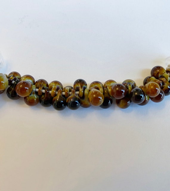 Americano Pebble Beads by Unicorne Beads, 30 Mini Pebble Beads Per Strand, Rich Chocolate Brown Melting Into Coffee Cream