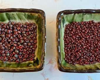 Red Garnet Matte Picasso Miyuki Size 6 and Size 8 Seed Beads, Round Picasso Seed Beads, Color 4513