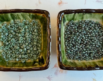 Olivine Transparent Picasso Miyuki Size 6 and Size 8 Seed Beads, Round Picasso Seed Beads, Color 4506