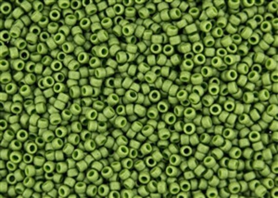 TOHO Size 8 Semi Glazed Clover Frosted Seed Beads Size 8/o Round, TOHO Color 2603F Seed Beads In 2.5 Inch Tubes