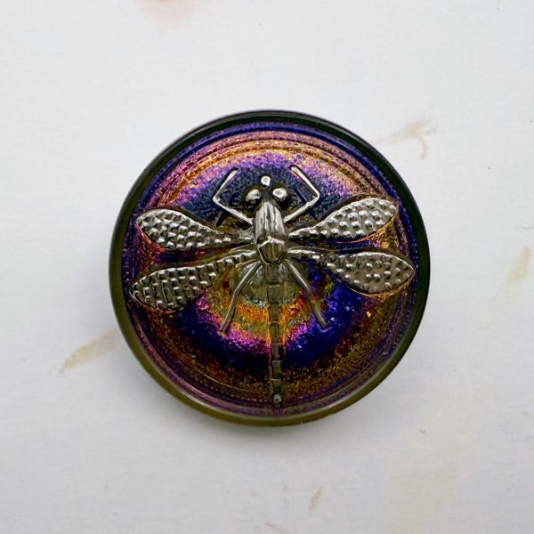 18mm Hand Painted Dragonfly Button: Semi-Transparent Honeydew, Shank