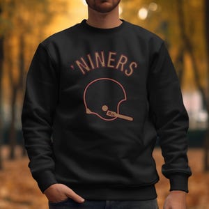 San Francisco 49ers &#39;Niners Football Retro Helmet Sweatshirts & Hoodies
