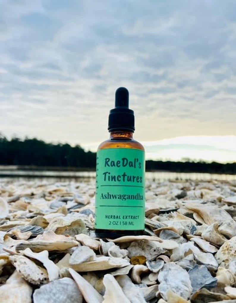 This picture showcases the Ashwagandha tincture herbal extract in the glass amber bottle that it comes in with free shipping.