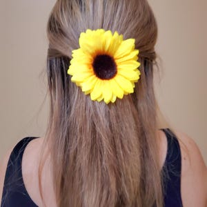 Set of 2 Sunflower Barrettes, Spring Summer Hair Accessories, Flower Hair Clips, Sunflower, Summer Hair Accessories, Back to School