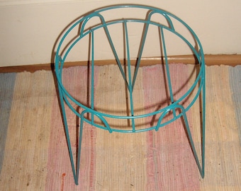 Round Teal Metal Plant Stand--(13" Tall)