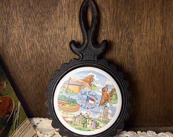 Sottopentola vintage della Carolina del Nord / Souvenir in ghisa con monumenti dello stato, decorazione da cucina di metà secolo