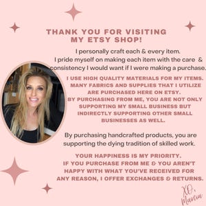 Peut inclure: Graphique rose clair avec le texte "THANK YOU FOR VISITING MY ETSY SHOP!". Le texte est accompagn&eacute; d'une photo d'une femme souriante et d'&eacute;toiles d&eacute;coratives.