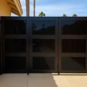 3-Panel Modern Iron Gate for Outdoor Entry | Custom Steel Privacy Gate | Powder Coated Wrought Iron Fence Gate