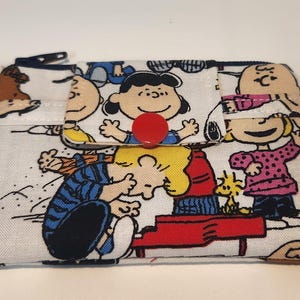 Mini billetera con cremallera, monedero, llavero y tarjetero - Charlie Brown Gang - Linus Piano