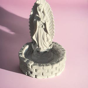 Virgin Mary Rosary Holder, Church Decor, Virgencita Altar Tray, Lady Guadalupe Stand, Catholic, Prayer Table, Home Decor, Spiritual Gift bild 5