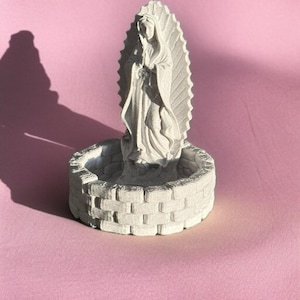 Virgin Mary Rosary Holder, Church Decor, Virgencita Altar Tray, Lady Guadalupe Stand, Catholic, Prayer Table, Home Decor, Spiritual Gift bild 6