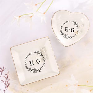 Engagement Ring Dish, Custom Initial Jewelry Holder, Trinket Dish Wedding Ring Dish, Engagement Ring Holder Anniversary Gift