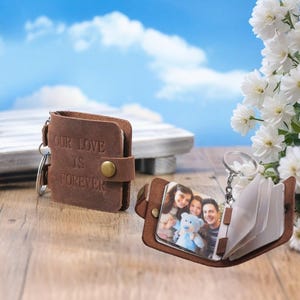 Custom Photo Album Keychain,Mini Photo Genuine Leather Album Keychain,Personalized Gift for Him, Gift for Dad Handmade Gift,Fathers Day Gift