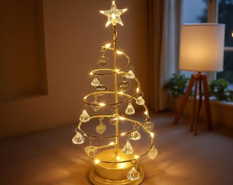 Personalized Name Crystal Christmas Tree light,1-16 Names LED Tabletop Centerpiece,Heart Charm Ornaments,Gold Metal Base,Christmas Gift